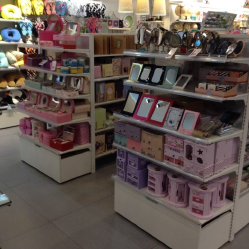 啟路(東吳銀泰城店) 辦公與文化用品一站式購物指南，附帶化妝品信息